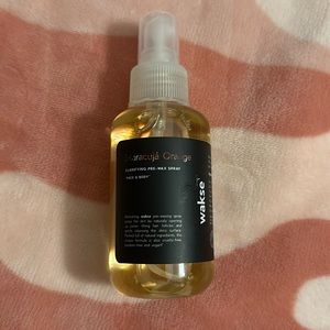 Wakse Maracuja Orange Clarifying Pre Wax Spray